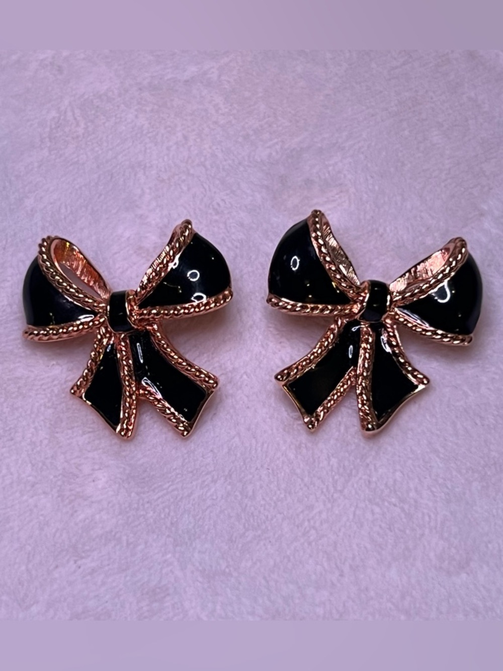 KJL for Avon Vintage Black Enamel Bow Earrings - Picture 2 of 5